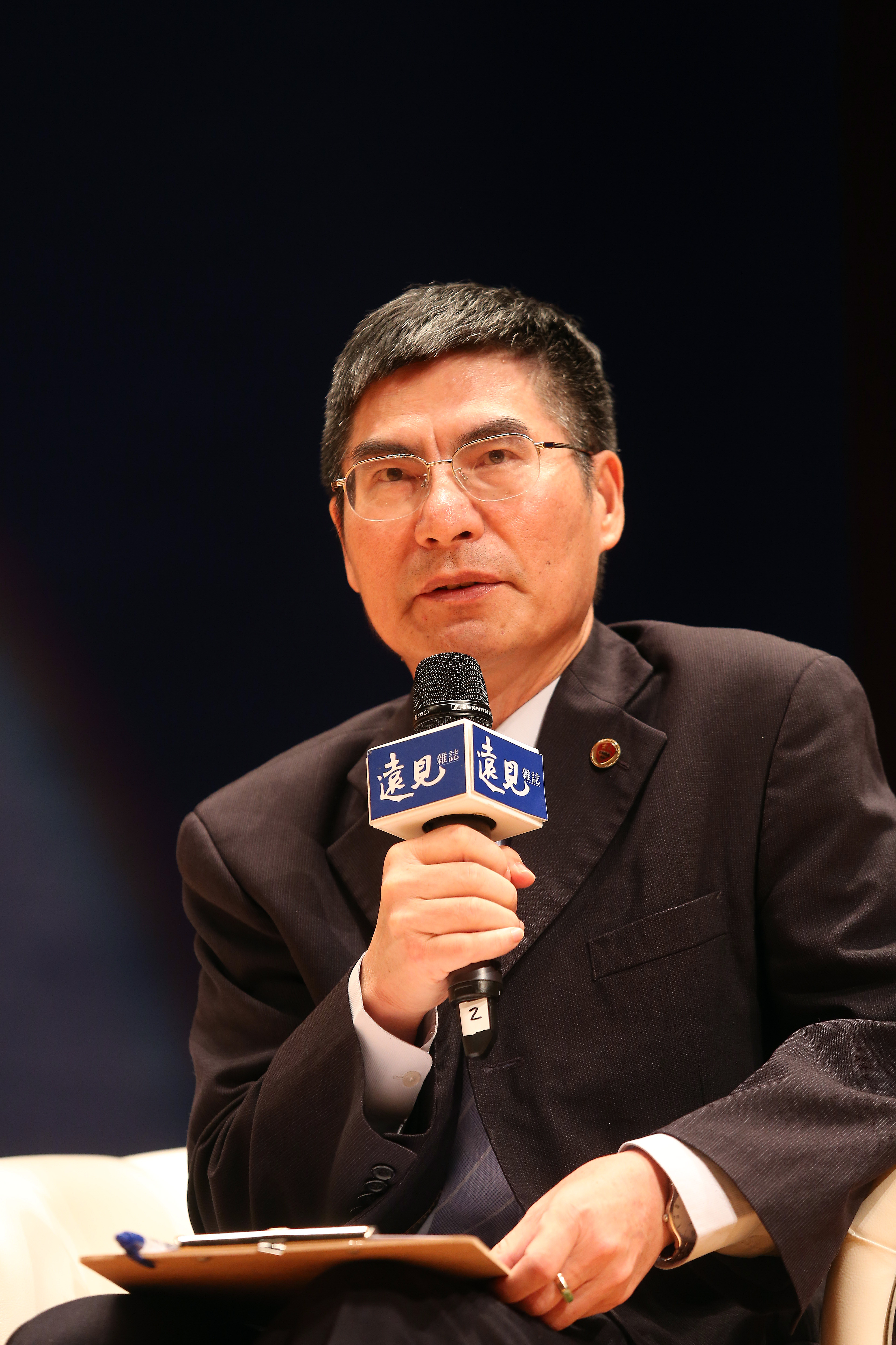 打造以人才為核心之創新科研生態體系－佛里曼提出3M，陳良基回應3C