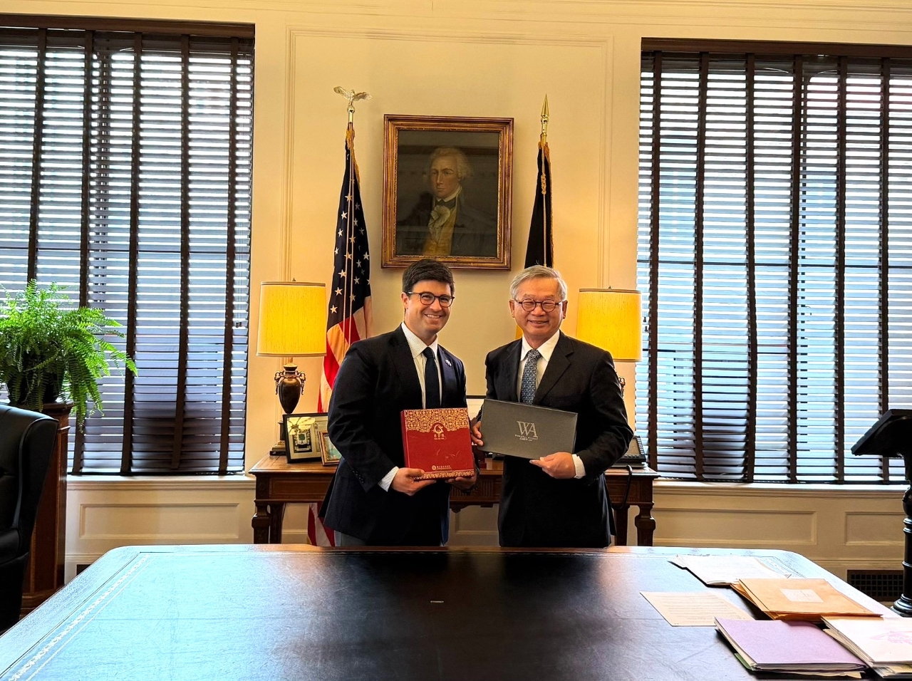 圖一：國科會吳主任委員與匹茲堡市長Corey O'Connor見面交流。